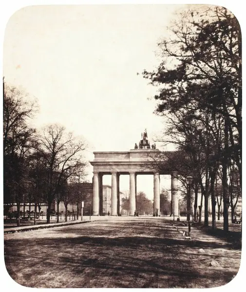 Primeras fotografías de la Puerta de Brandeburgo